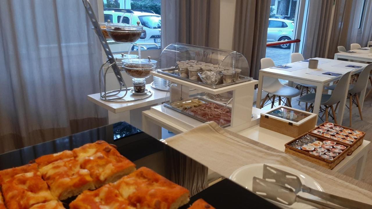 Hotel Arlecchino Riccione Eksteriør billede