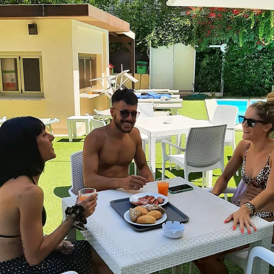 Hotel Arlecchino Riccione Eksteriør billede