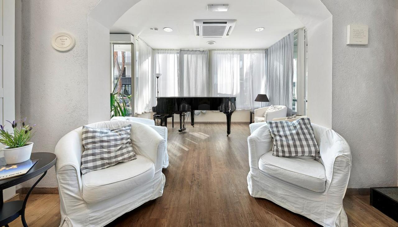 Hotel Arlecchino Riccione Eksteriør billede