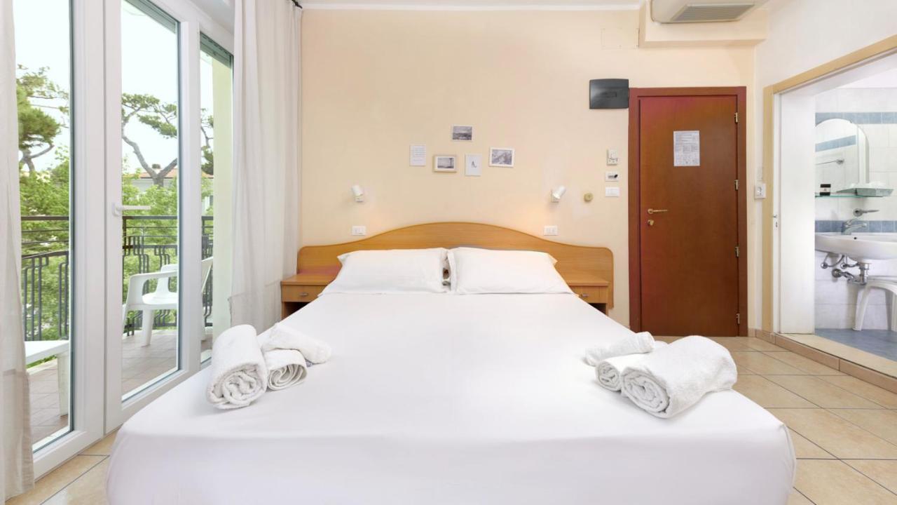 Hotel Arlecchino Riccione Eksteriør billede